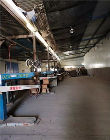 新疆3000多平方米的紙箱廠對外出租或出售,設備齊全